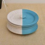 Kunhar Ceramic Donga With Lid, Ceramic Serving Donga, 500 Ml, 1 Piece, White Blue